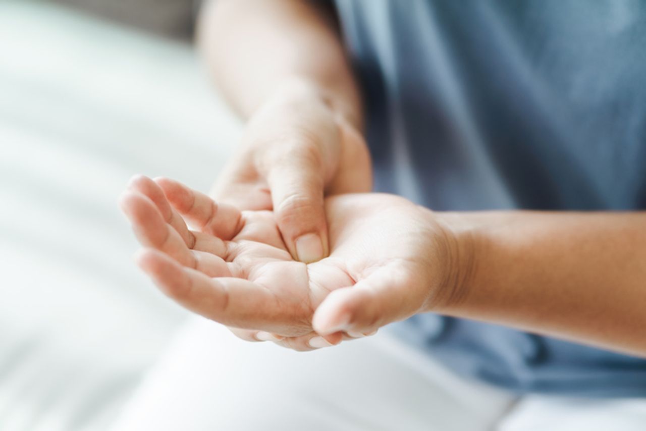 Hand-Fuß-Syndrom: Nebenwirkung der Chemo | Medisiegel.de